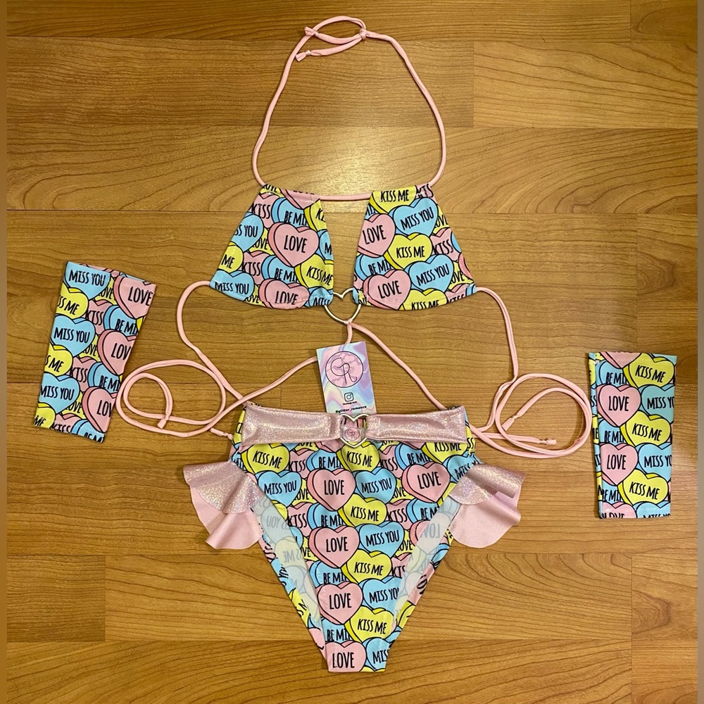 Candy Hearts Pastel 4-Piece Rave Set - Picture 5 of 11
